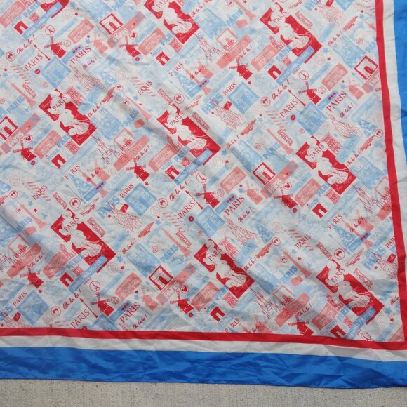 DISNEYLAND PARIS Square 36” x 36” scarf - Picture 2 of 6